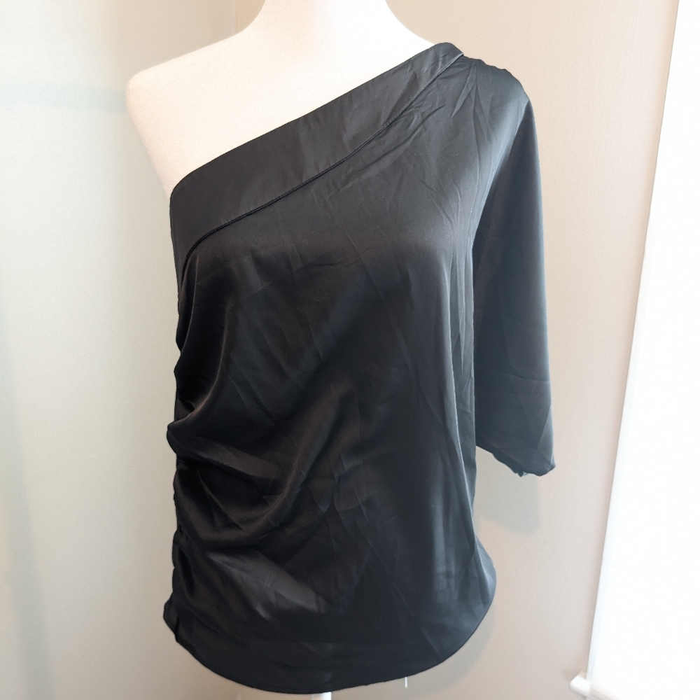To my lover one shoulder top